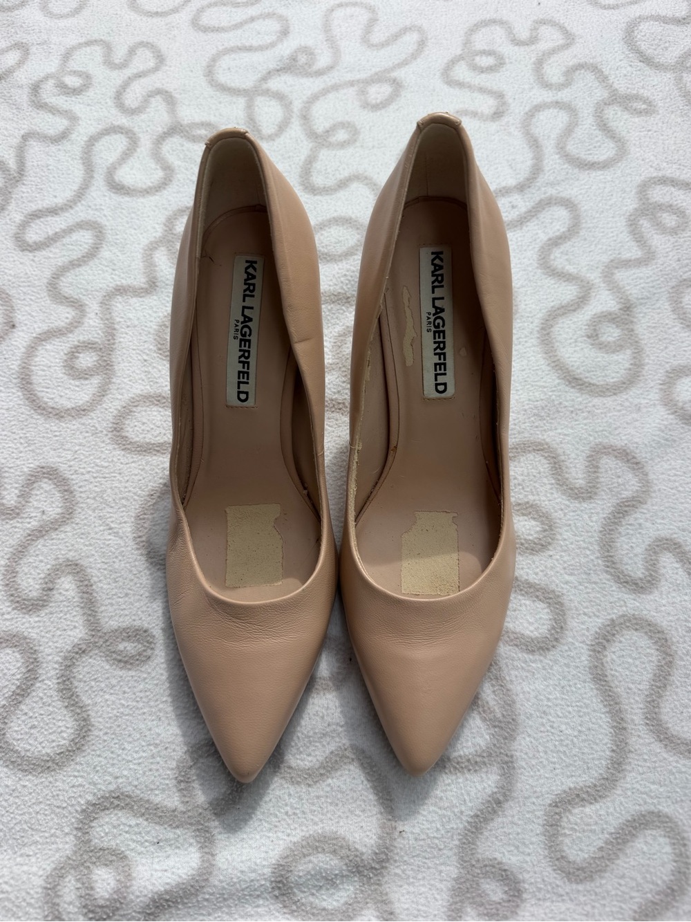 Karl Lagerfeld Beige Pointed-Toe Leather Pumps